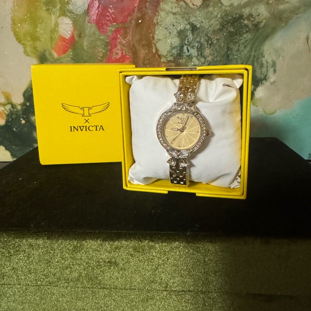 Invicta Bright Yellow Box with Logo